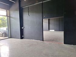 REVV (D22), Factory #499090131